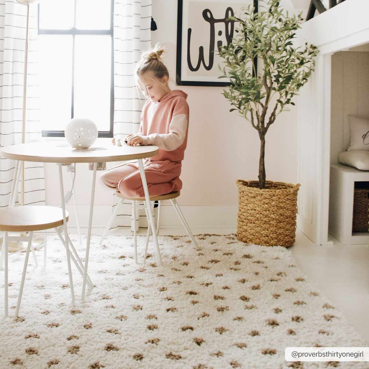 Dotted Cream & Brown Plush Rug